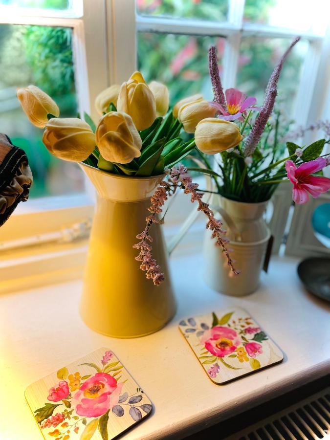The Beehive, Ground Floor Apartment In Norfolk, No Shared Amenities 道纳姆马基特 外观 照片